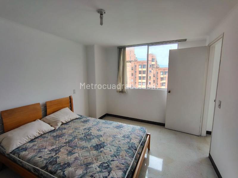 1BR Exterior Apartment in Laureles with 2 Baths and Parking - 7