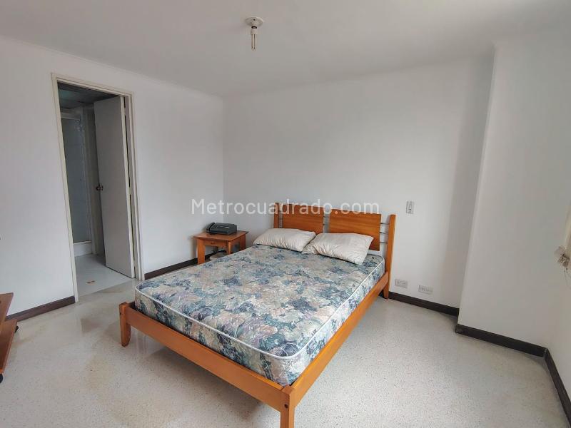 1BR Exterior Apartment in Laureles with 2 Baths and Parking - 9