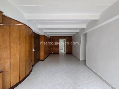 Apartamento de 4 alcobas en venta en Belen, Medellín, 95 m² · foto 2 de 18