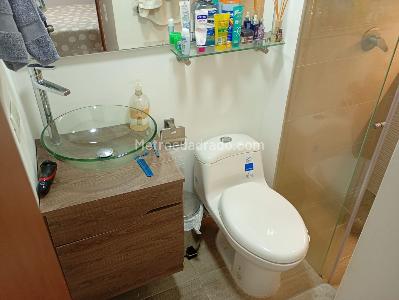 Apartamento en arriendo en Laureles, Medellín · foto 16 de 17