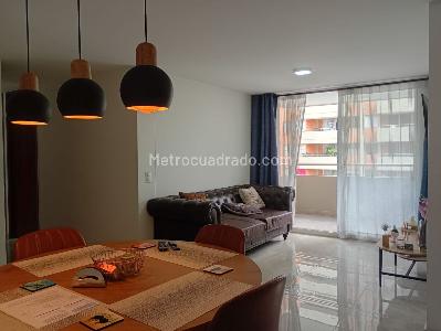 Apartamento en arriendo en Laureles, Medellín · foto 4 de 17