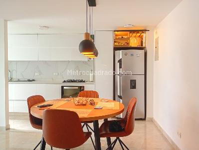 Apartamento en arriendo en Laureles, Medellín · foto 6 de 17