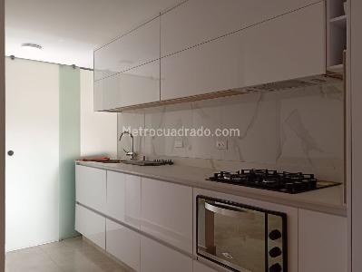 Apartamento en arriendo en Laureles, Medellín · foto 7 de 17