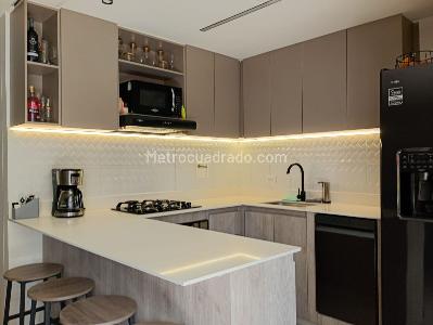 Apartamento de 3 alcobas en venta en Laureles, Medellín, 82 m² · foto 10 de 18
