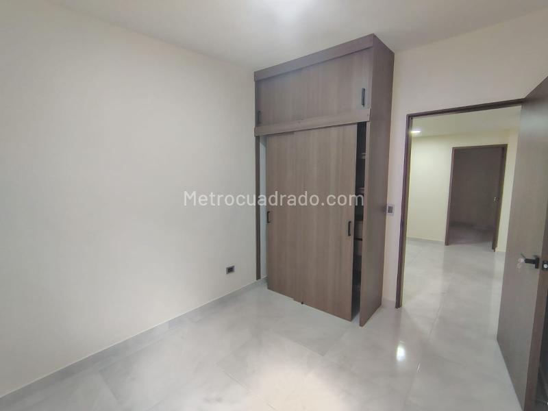 Spacious 3BR Apartment in La America - 9