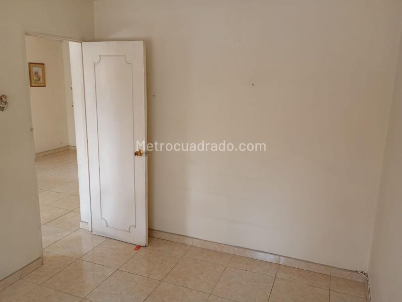 Apartamento Exterior de 3 Alcobas en Laureles (89 m²) - 8