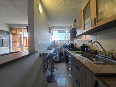 Apartamento en venta en Belen, Medellín · foto 9 de 14