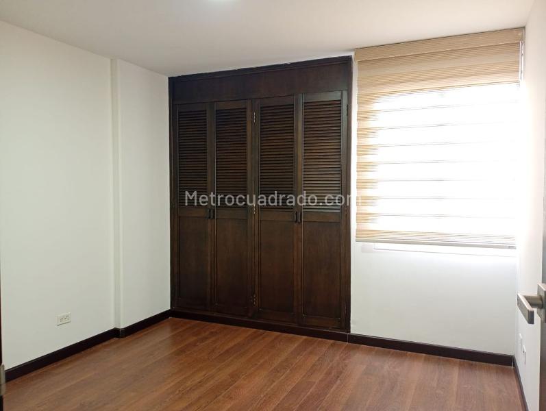 Stylish 3BR Apartment in Laureles - 9