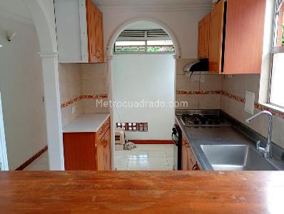 Casa de 3 alcobas en arriendo en Robledo, Medellín, 110 m² · foto 4 de 17