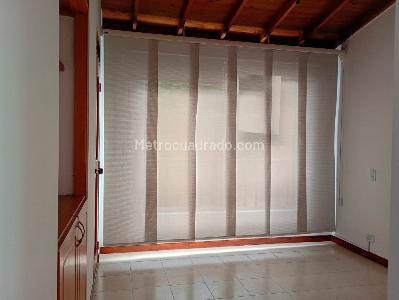 Casa de 3 alcobas en arriendo en Robledo, Medellín, 110 m² · foto 8 de 17