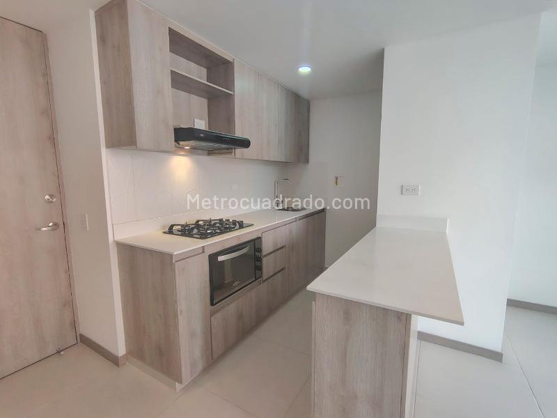 3BR Apartment for Rent in Itagüí with Balcony & Parking - 5