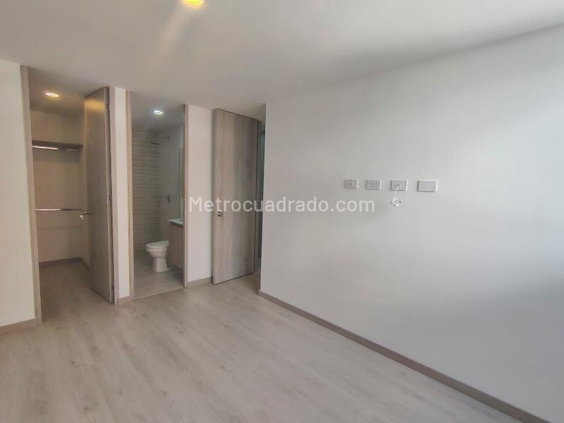 3BR Apartment for Rent in Itagüí with Balcony & Parking - 9