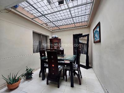 Casa de 5 alcobas en venta en Laureles, Medellín, 603 m² · foto 4 de 15