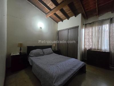 Casa de 5 alcobas en venta en Laureles, Medellín, 603 m² · foto 7 de 15