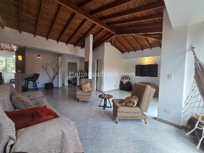 Apartamento en venta en Belen, Medellín · foto 3 de 18
