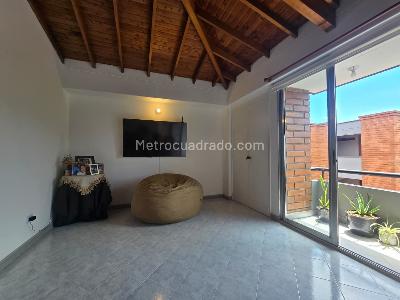 Apartamento en venta en Belen, Medellín · foto 6 de 18