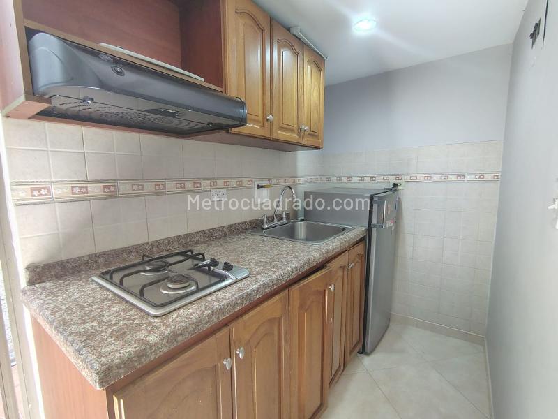 Estudio Exterior Amoblado de 1 Alcoba en Belen - 5