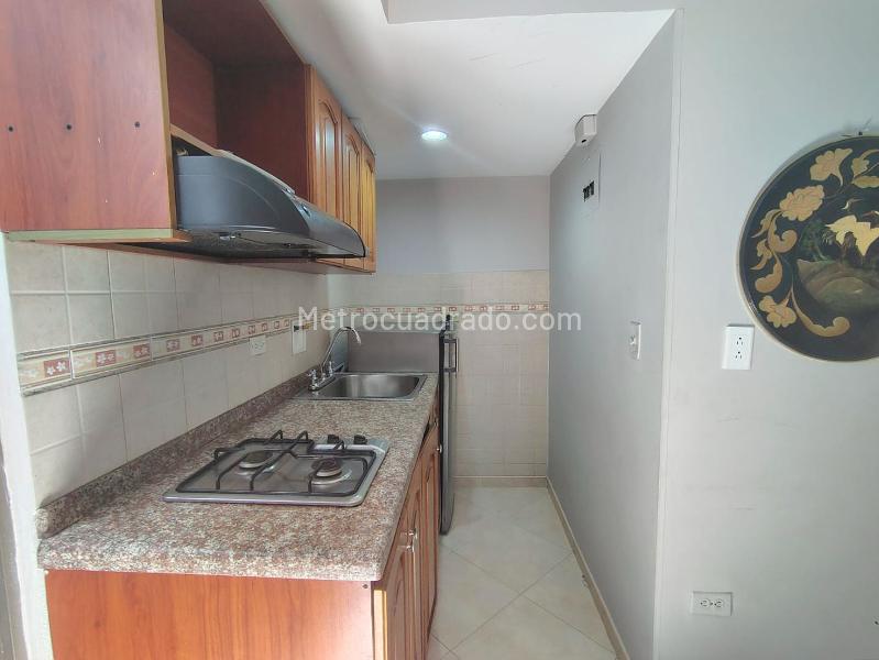 Estudio Exterior Amoblado de 1 Alcoba en Belen - 6