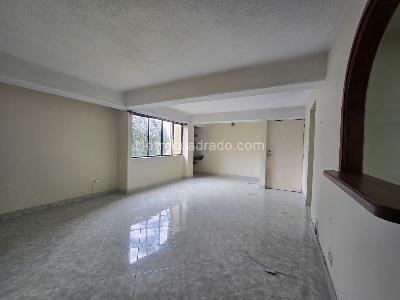 Apartamento en venta en Belen, Medellín · foto 3 de 17