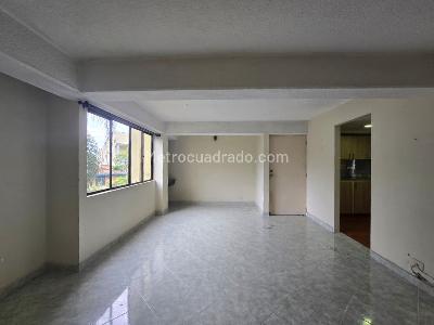 Apartamento en venta en Belen, Medellín · foto 6 de 17