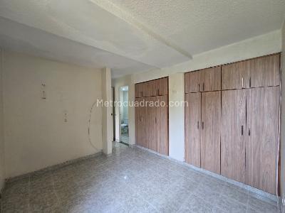 Apartamento en venta en Belen, Medellín · foto 9 de 17