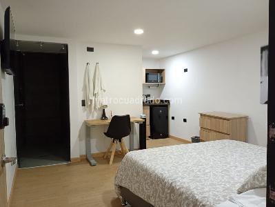 Casa de 5 alcobas en venta en Laureles, Medellín, 200 m² · foto 11 de 17