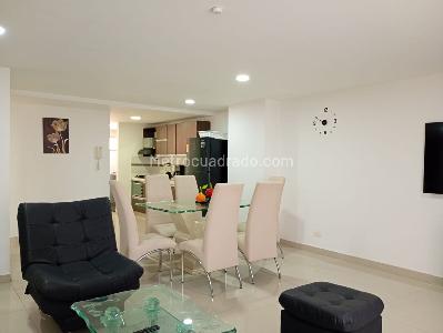 Apartamento en venta en Laureles, Medellín · foto 2 de 18