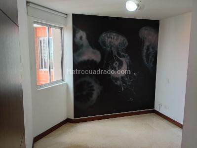 Apartamento de 3 alcobas en venta en Laureles, Medellín, 105 m² · foto 10 de 15