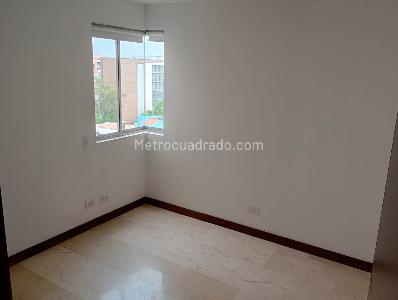 Apartamento de 3 alcobas en venta en Laureles, Medellín, 105 m² · foto 12 de 15