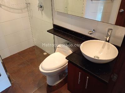 Apartamento de 3 alcobas en venta en Laureles, Medellín, 105 m² · foto 14 de 15