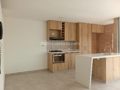 Apartamento en venta en La America, Medellín · foto 4 de 17