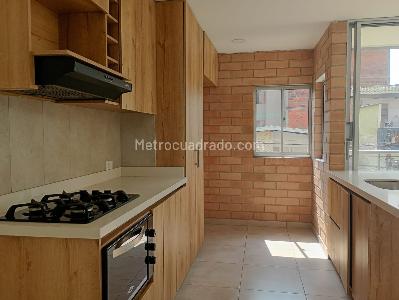 Apartamento en venta en La America, Medellín · foto 7 de 17