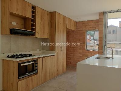 Apartamento en venta en La America, Medellín · foto 8 de 17