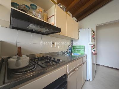 Apartamento en venta en Belen, Medellín · foto 7 de 14