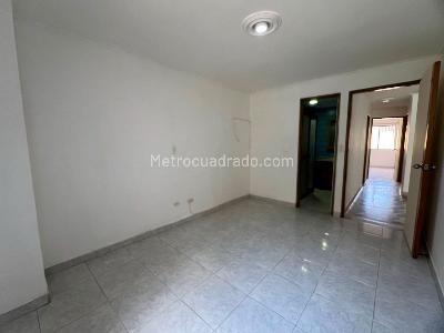 Apartamento de 3 alcobas en arriendo en Laureles, Medellín, 98 m² · foto 11 de 18