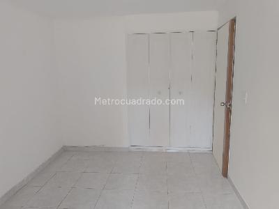 Apartamento de 3 alcobas en arriendo en Laureles, Medellín, 98 m² · foto 12 de 18