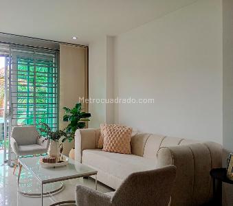 Apartamento de 2 alcobas en venta en Laureles, Medellín, 94 m² · foto 4 de 17