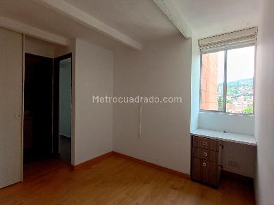 Apartamento en venta en Laureles, Medellín · foto 6 de 15