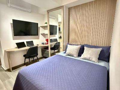 Apartamento de 1 alcoba en venta en Laureles, Medellín, 20 m² · foto 2 de 8