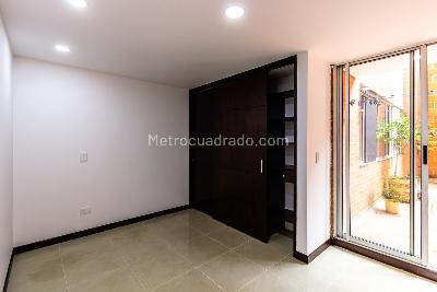 Apartamento de 3 alcobas en venta en Laureles, Medellín, 134 m² · foto 12 de 17