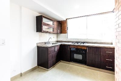 Apartamento de 3 alcobas en venta en Laureles, Medellín, 134 m² · foto 6 de 17