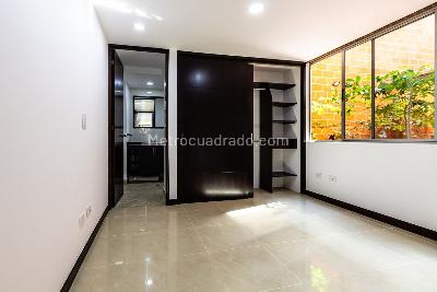 Apartamento de 3 alcobas en venta en Laureles, Medellín, 134 m² · foto 9 de 17