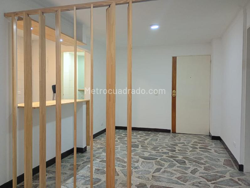 1BR Apartment in LAURELES (56 m²) - 2