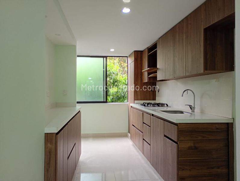 Apartamento en Arriendo, LAURELES, Medellín – pohled 5