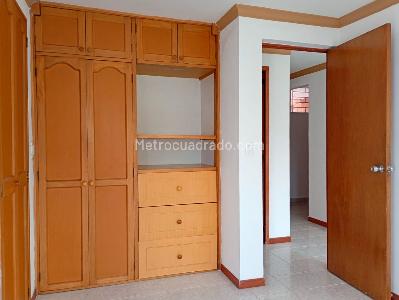 Apartamento de 1 alcoba en arriendo en Laureles, Medellín, 45 m² · foto 11 de 14