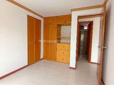 Apartamento de 1 alcoba en arriendo en Laureles, Medellín, 45 m² · foto 13 de 14