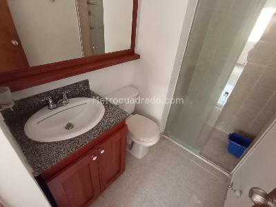 Apartamento de 1 alcoba en arriendo en Laureles, Medellín, 45 m² · foto 14 de 14
