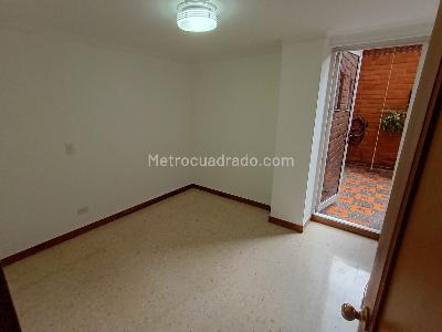 Apartamento de 3 alcobas en venta en Laureles, Medellín, 171 m² · foto 16 de 18