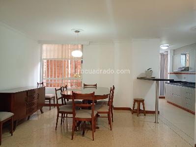 Apartamento de 3 alcobas en venta en Laureles, Medellín, 171 m² · foto 2 de 18