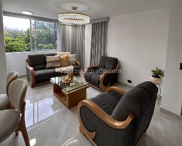 Apartamento de 3 alcobas en venta en Belen, Medellín, 112 m² · foto 4 de 16